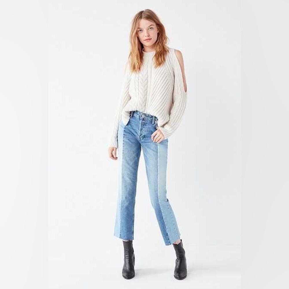 NWT Urban Outfitters BDG Spliced Mid-Rise Straight-Leg Jeans in Indigo - 25